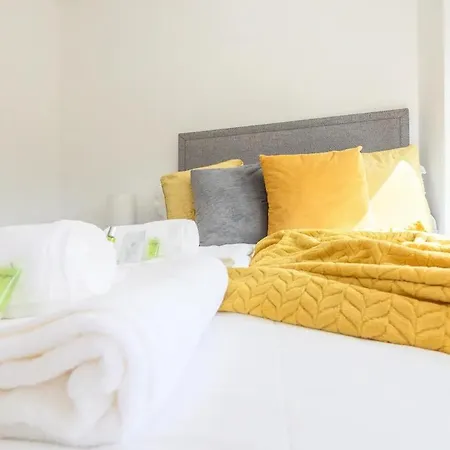 Apartamento Centre Deluxe With Amazing Garden Terrace Pass The Keys *