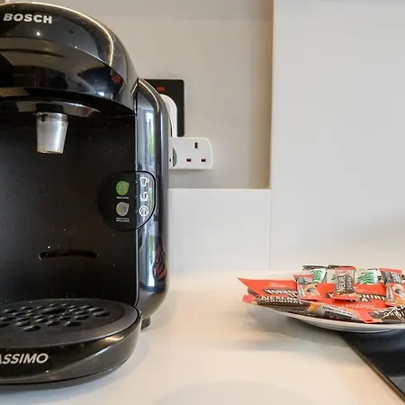 Centre Deluxe With Amazing Garden Terrace - Pass The Keys * Leeds (West Yorkshire)