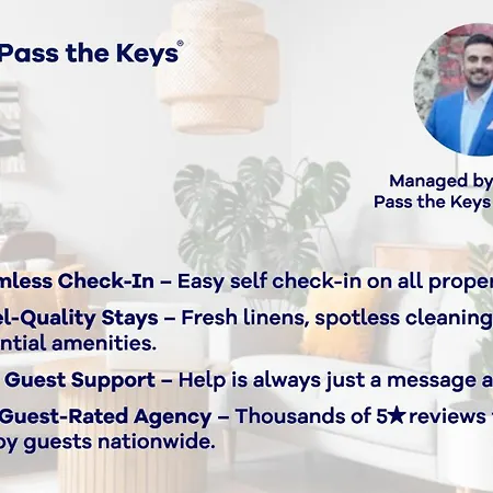 Centre Deluxe With Amazing Garden Terrace - Pass The Keys 公寓