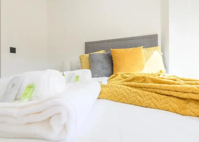 公寓 Centre Deluxe With Amazing Garden Terrace - Pass The Keys *