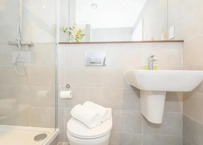 Centre Deluxe With Amazing Garden Terrace - Pass The Keys 公寓 利兹