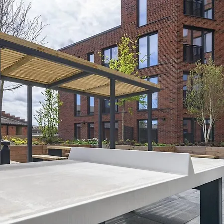 Centre Deluxe With Amazing Garden Terrace - Pass The Keys Appartement *